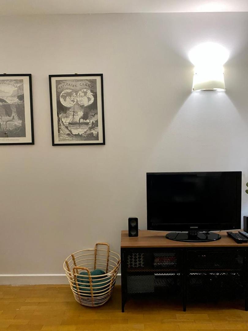 Ferienwohnung Spacious 1Br | Near City Center & Baby-Friendly! Lyon Exterior foto