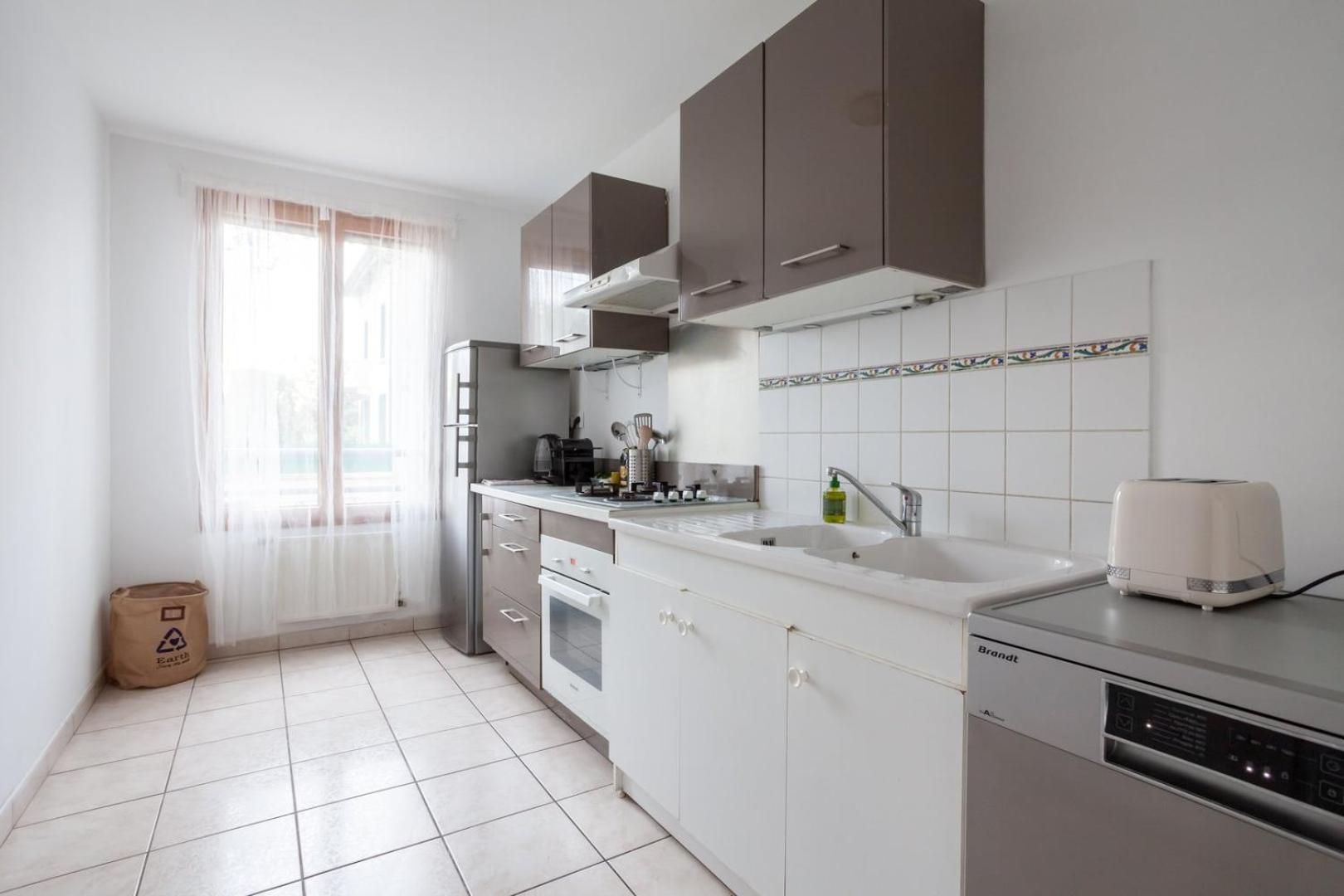 Ferienwohnung Spacious 1Br | Near City Center & Baby-Friendly! Lyon Exterior foto