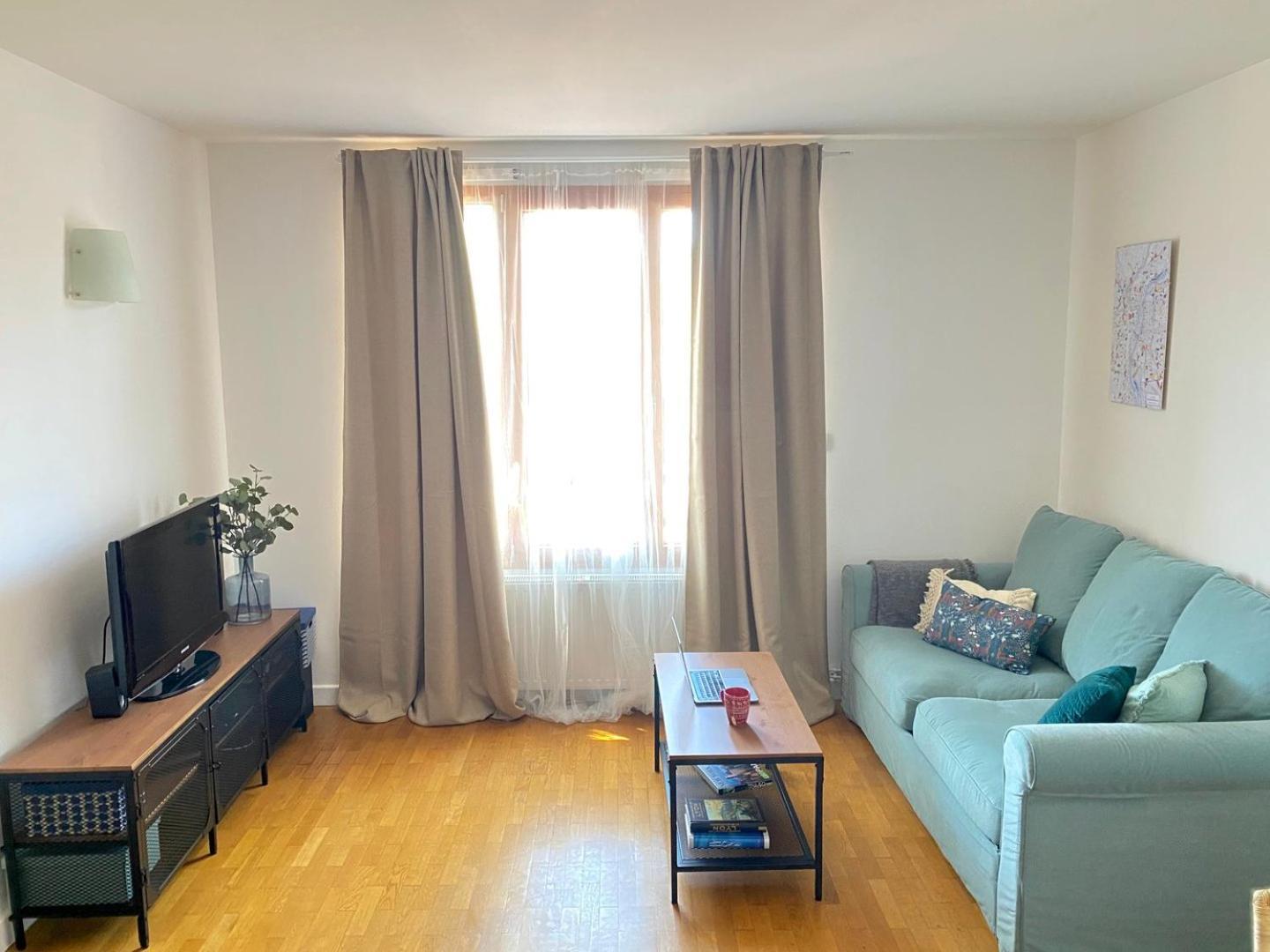 Ferienwohnung Spacious 1Br | Near City Center & Baby-Friendly! Lyon Exterior foto